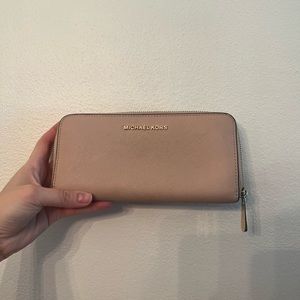 Michael Kors wallet